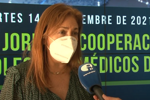 Dra. María Isabel Moya, vicepresidenta 1ª FCOMCI en jornada COM Alicante
